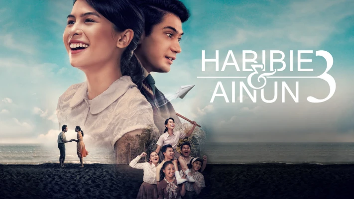 Film Romantis Habibie & Ainun 3