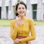 Artis Maudy Ayunda